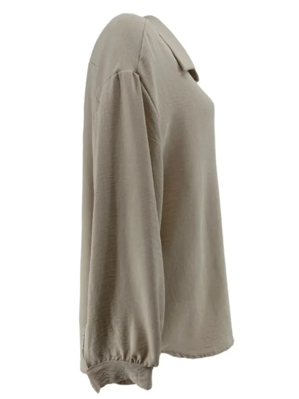 Basic blouse met knoopjes en kraag Malou beige