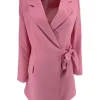 Blazer met GROTE strik aan de zijkant Jinn licht roze