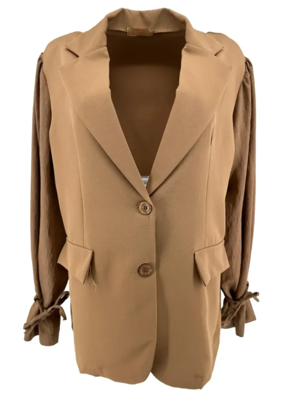 Blazer met knoopjes en uni mouw bruin. SALE