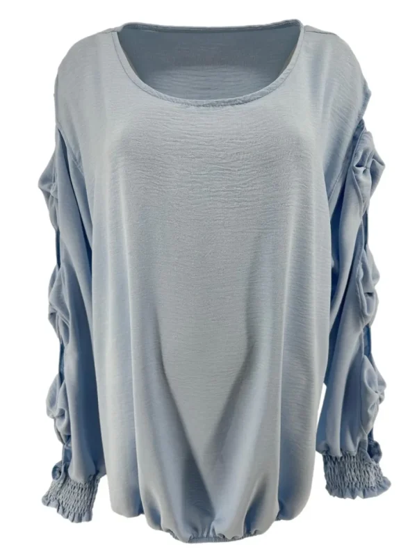 Blouse met ronde hals en open mouw met strikjes licht blauw