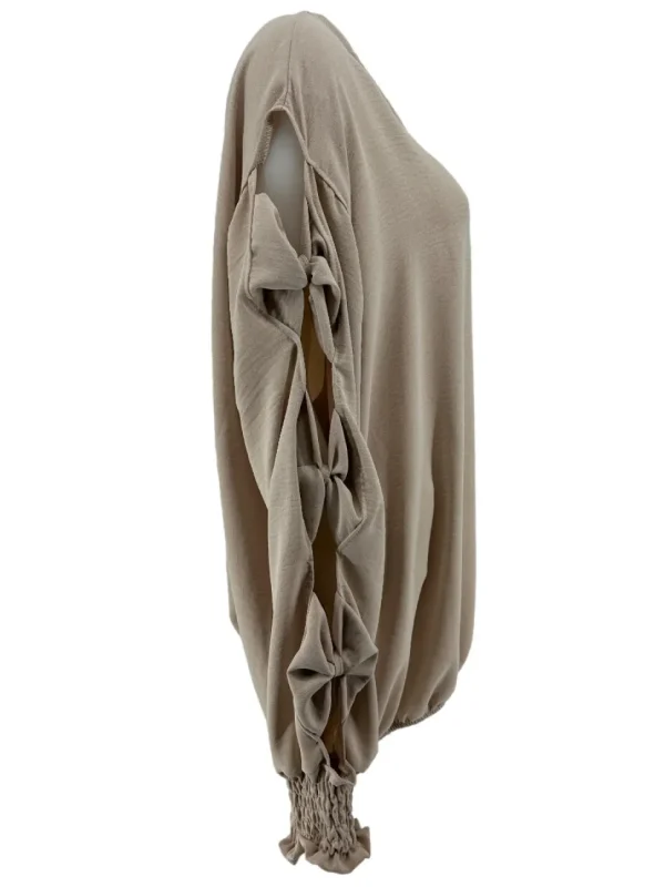 Blouse met ronde hals en open mouw met strikjes beige