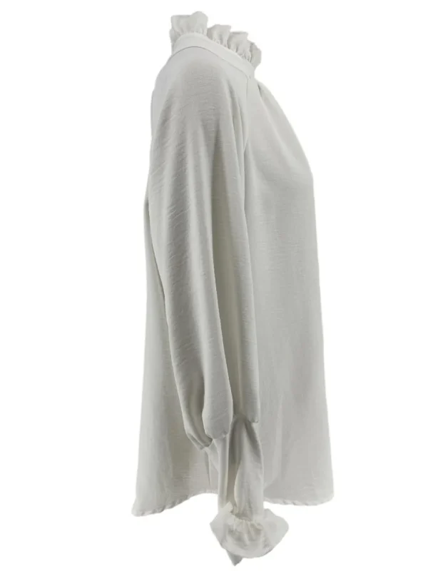 Blouse met ruffle en knoopje in de hals Nicole off-white