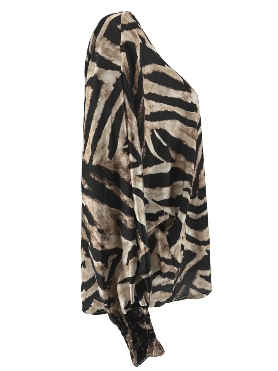 blouse_met_vhals_en_smock_1-4.webp Blouse met v-hals en smock mouw zijdeglans zebra zwart