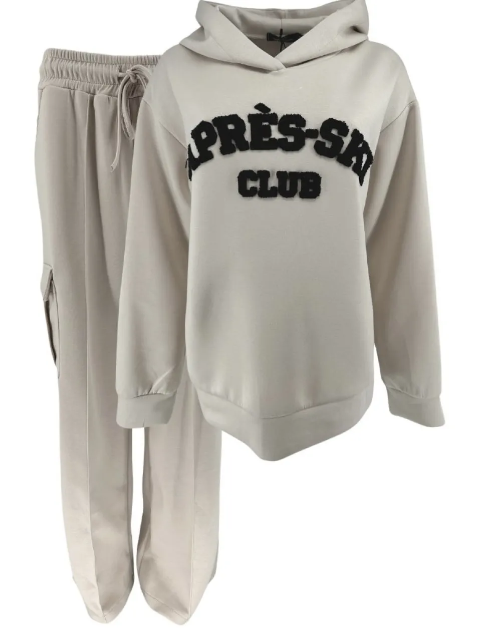 delig_set_met_cargo_broek_0.webp 2-Delig set met cargo broek Après Ski Club beige