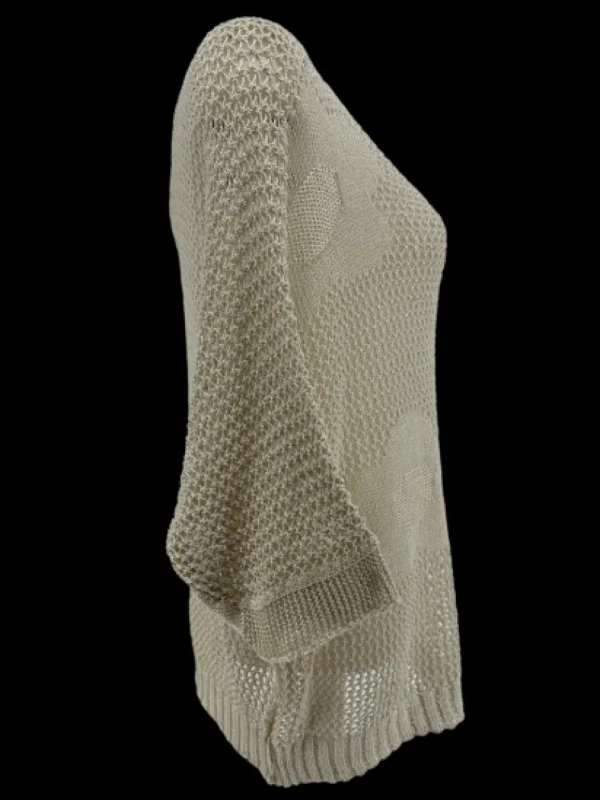 Fijn gehaakte trui flower detail beige