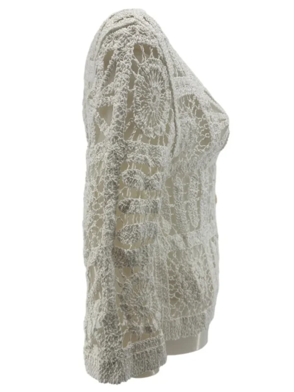 Gehaakt vestje met knopen collage off-white