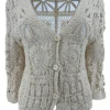 Gehaakt vestje met knopen collage beige