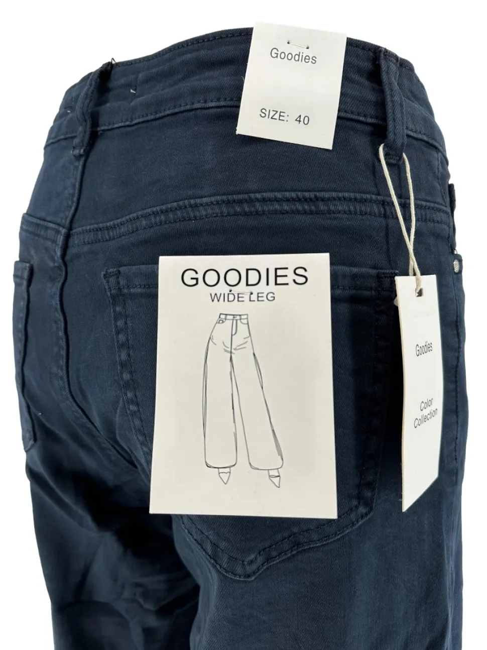 goodies_broek_met_rechte__1-4.webp Goodies broek met rechte broekspijp donker blauw (DJ2498-3)