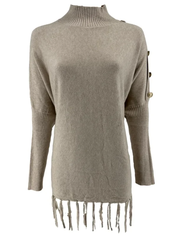 Poncho trui met franjes en RONDE knopen op de schouder beige