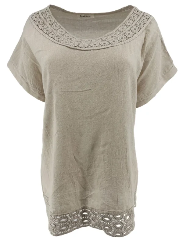 Shirt met gehaakte ronde hals en gehaakt onderzijde Linda beige