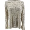 Top van kant met uitlopende mouw Vera beige (SALE)
