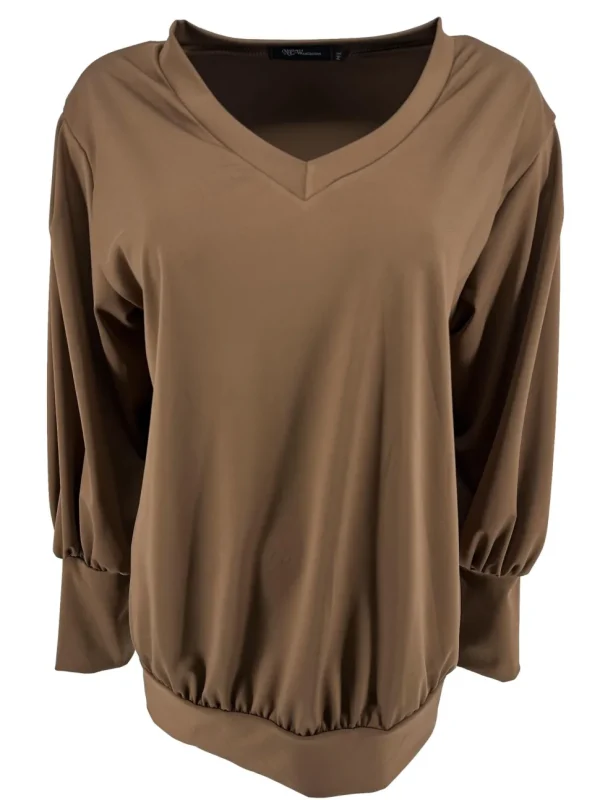 Travelstof shirt met V-hals en KNOOPJES op de mouw Anne bruin (BFT)