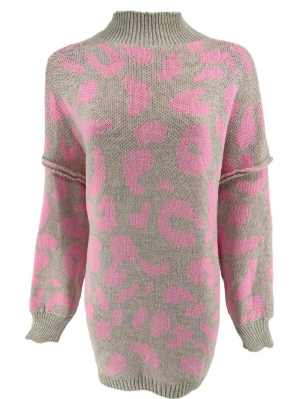 Tuniek met opstaande kraag en naad op de mouw panterprint licht roze