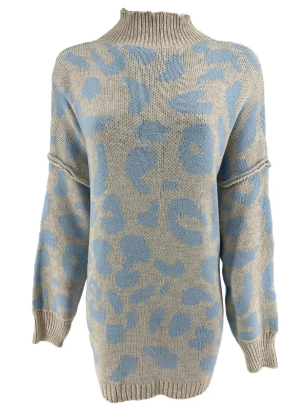 Tuniek met opstaande kraag en naad op de mouw panterprint licht blauw