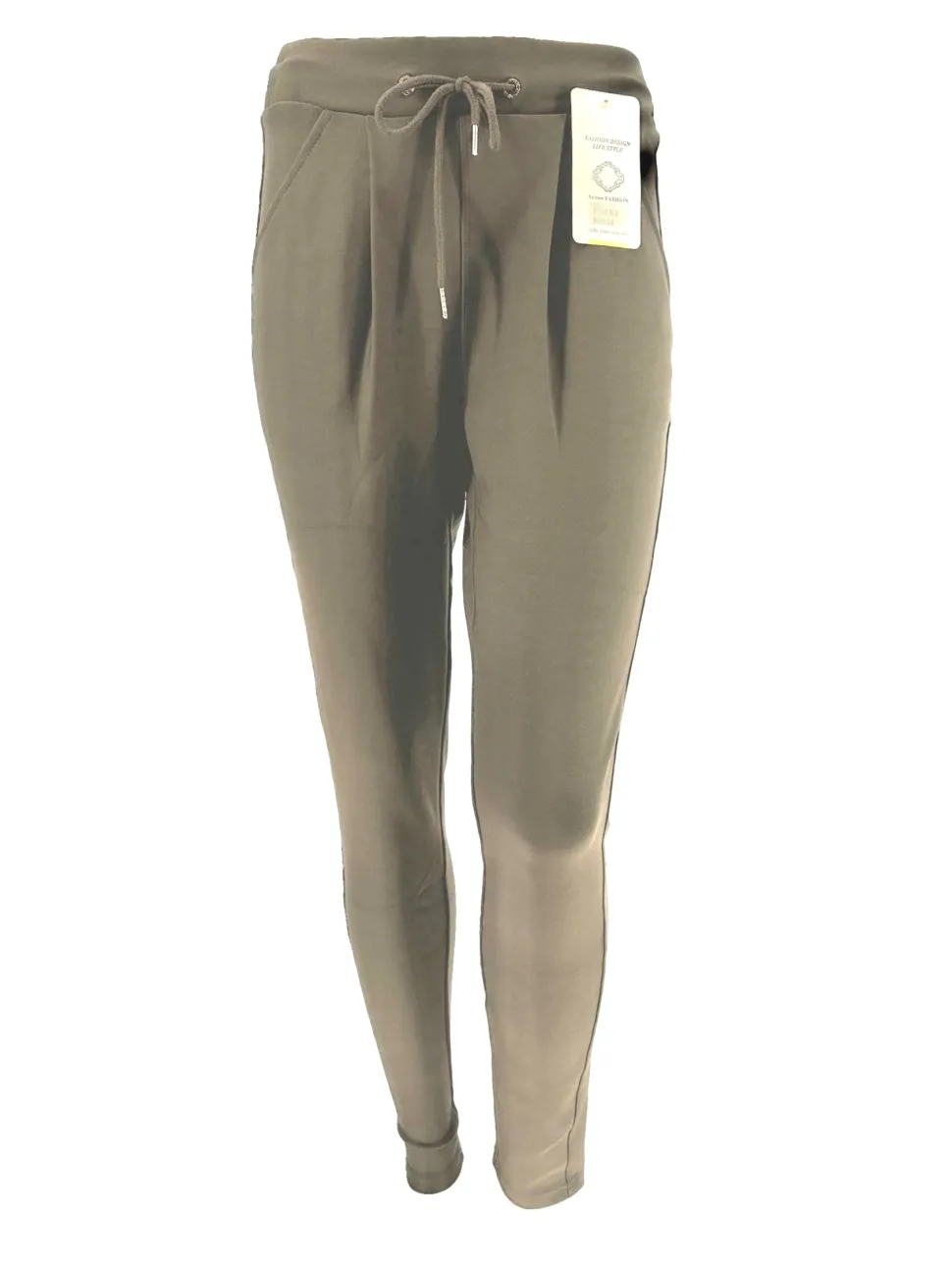 yu_travel_broek_soft_met__0.webp YU Travel broek soft met koord leafless tree R238