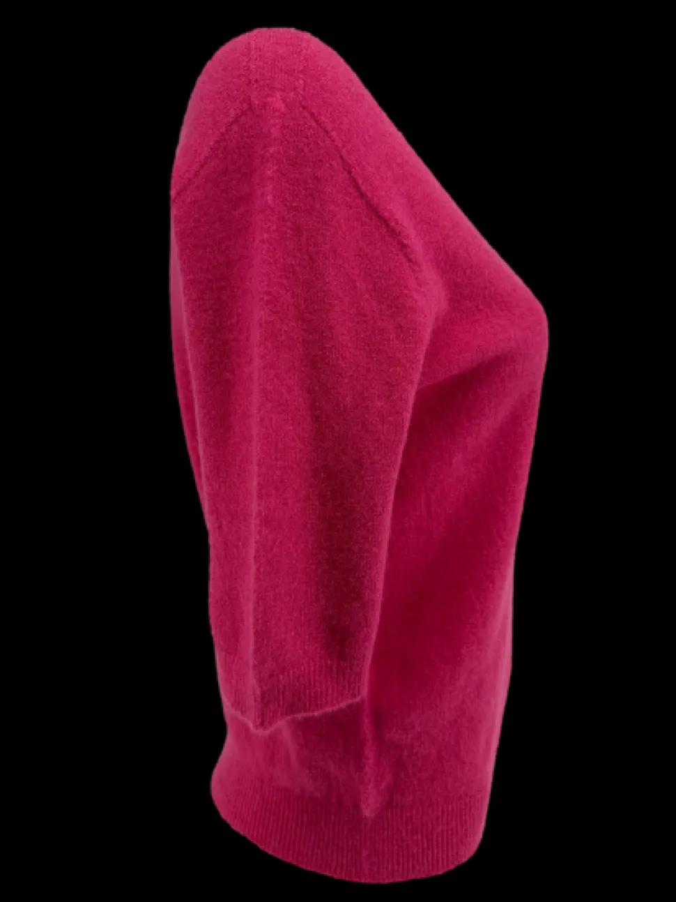 zacht_trui_met_vhals__en__1-3.webp Zacht trui met V-HALS en 3/4 mouw ALPACA fuchsia